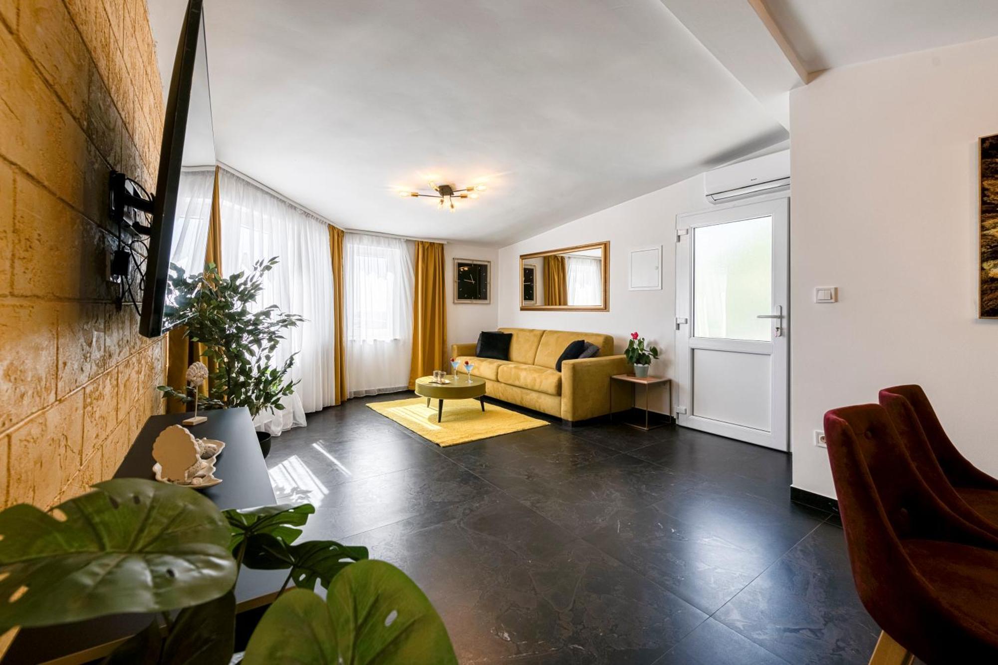 Apartments Nia Deluxe & Elegance Дубровник Екстер'єр фото